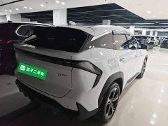Geely Galaxy L7 EM-i 115km Explorer Edition - ფოტო 7