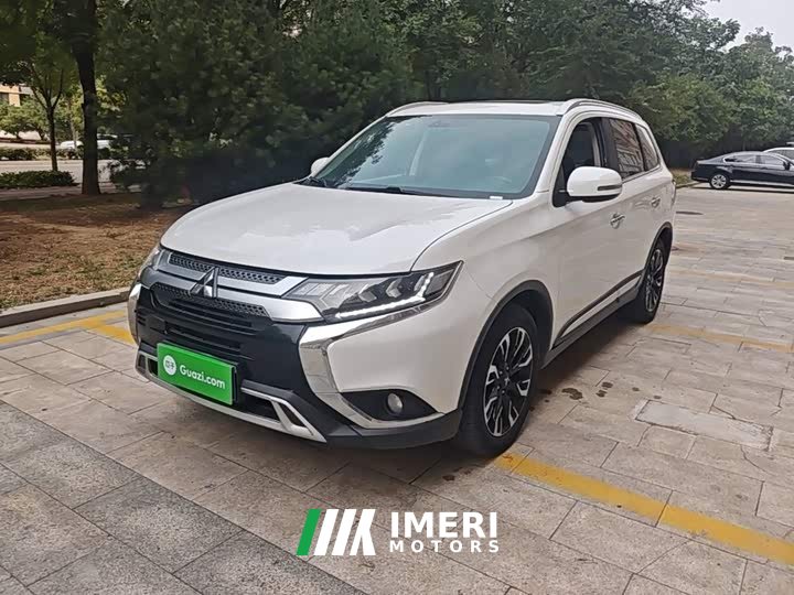 Mitsubishi Outlander 2020 2.4L AWD Enjoy Edition 5-Seater - ავტომობილი ჩინეთიდან