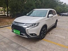 Mitsubishi Outlander 2020 2.4L AWD Enjoy Edition 5-Seater - ფოტო 1
