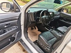 Mitsubishi Outlander 2020 2.4L AWD Enjoy Edition 5-Seater - ფოტო 16