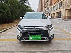 Mitsubishi Outlander 2020 2.4L AWD Enjoy Edition 5-Seater - ფოტო 3