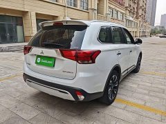 Mitsubishi Outlander 2020 2.4L AWD Enjoy Edition 5-Seater - ფოტო 7
