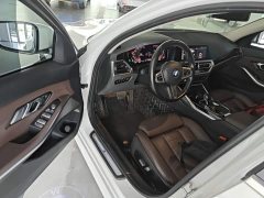 BMW 3 Series Facelift 320Li M Sport Package - ფოტო 16