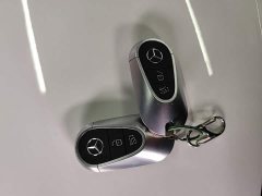 Mercedes-Benz C-Class Facelift C 200 L Sport Edition - ფოტო 9