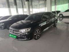 Volkswagen Passat 330TSI Luxury - ფოტო 2