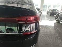 Volkswagen Passat 330TSI Luxury - ფოტო 8