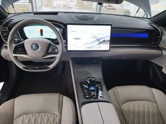 BYD Han EV Glory Edition 715KM FWD Flagship - ფოტო 10