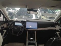 BYD Yuan UP 401KM Exceed - ფოტო 10