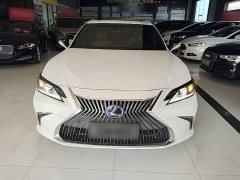 Lexus ES 2020 300h Excellence - ფოტო 3