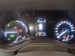 Toyota Sienna 2.5L Hybrid Comfort Edition - photo 12