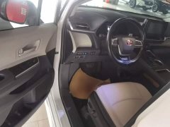 Toyota Sienna 2.5L Hybrid Comfort Edition - photo 16