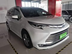 Toyota Sienna 2.5L Hybrid Comfort Edition - photo 4