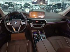 BMW 5 Series New Energy 535Le Luxury Package - ფოტო 10