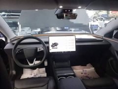Tesla Model 3 Rear-Wheel Drive - ფოტო 18