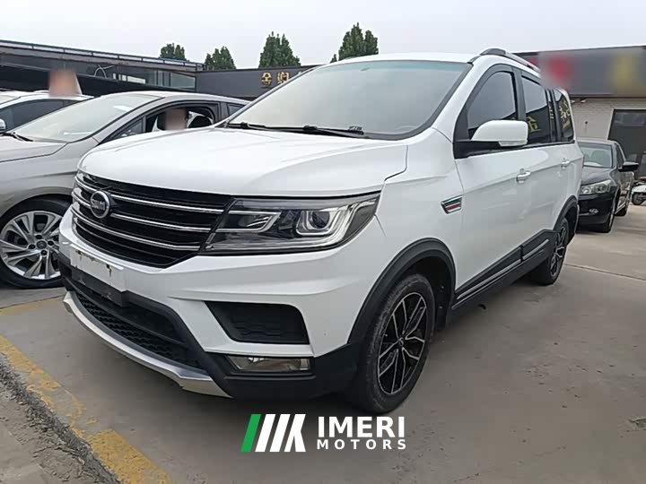 Leapmotor SWM X3 1.5L Manual Value Edition 7-seater