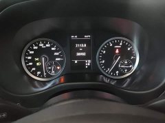Mercedes-Benz Vito 2023 2.0T Business Edition 7-Seater - ფოტო 8