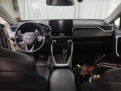 Toyota Vlanda 2021 2.0L CVT FWD Luxury - ფოტო 10