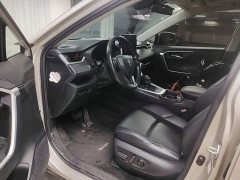 Toyota Vlanda 2021 2.0L CVT FWD Luxury - ფოტო 16