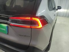 Toyota Vlanda 2021 2.0L CVT FWD Luxury - ფოტო 8