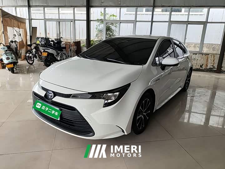 Toyota Corolla Intelligent Hybrid Dual-Engine 1.8L Leading Edition