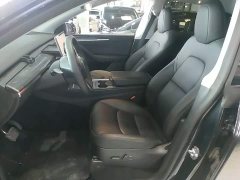 Tesla Model Y Rear-Wheel Drive - ფოტო 15