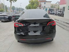 Tesla Model Y Rear-Wheel Drive - ფოტო 6
