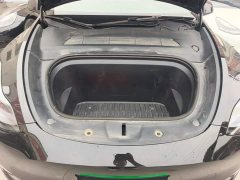 Tesla Model Y Long Range All-Wheel Drive - ფოტო 20