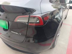 Tesla Model Y Long Range All-Wheel Drive - ფოტო 8