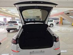 Volkswagen Lingdu L 280TSI DSG Dazzling Red Edition - ფოტო 19