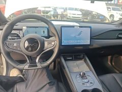 BYD Dolphin 06 DM-i Smart Drive 120KM Deluxe - ფოტო 10