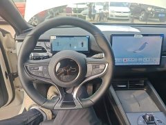 BYD Dolphin 06 DM-i Smart Drive 120KM Deluxe - ფოტო 11