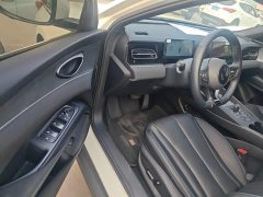 BYD Dolphin 06 DM-i Smart Drive 120KM Deluxe - ფოტო 16