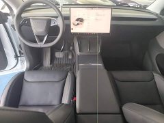 Tesla Model Y Rear-Wheel Drive - ფოტო 10