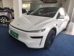 Tesla Model Y Rear-Wheel Drive - ფოტო 2