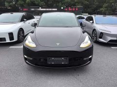 Tesla Model Y Standard Range RWD - ფოტო 3