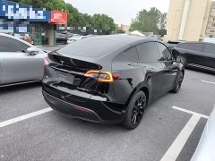 Tesla Model Y Standard Range RWD - ფოტო 7