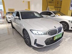 BMW 3 Series 320i M Sport Package - ფოტო 4
