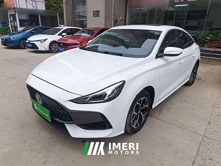 SAIC MG5 180DVVT CVT Luxury