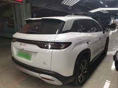 BYD Song L DM-i 112km Leading Edition - ფოტო 7