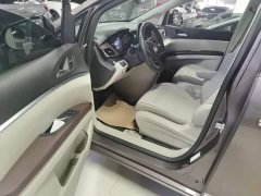 Buick GL8 Land Business Class 652T Luxury - ფოტო 16