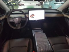 Tesla Model Y Long Range All-Wheel Drive - ფოტო 5