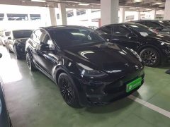 Tesla Model Y Long Range All-Wheel Drive - ფოტო 1
