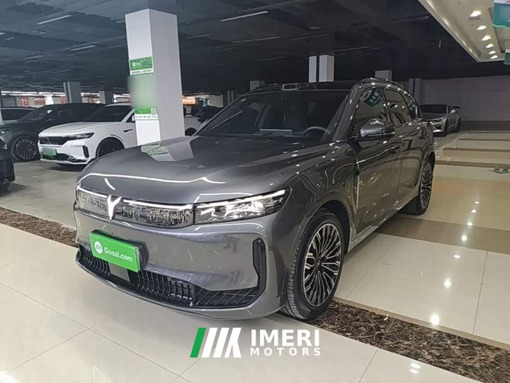 Voyah Lantu FREE Rear-Wheel Drive Qiankun Edition