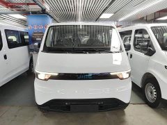 Toyota E Fortune 2025 Bright Window Edition 41.86kWh Short Wheelbase Low Roof - ფოტო 3