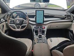 BYD Qin PLUS Glory Edition EV 510KM Leading - ფოტო 10