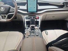BYD Qin PLUS Glory Edition EV 510KM Leading - ფოტო 14