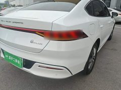 BYD Qin PLUS Glory Edition EV 510KM Leading - ფოტო 8