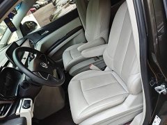 Buick GL8 Land Business Class 652T Comfort - ფოტო 15