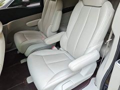 Buick GL8 Land Business Class 652T Comfort - ფოტო 17