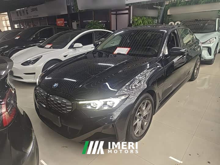 BMW i3 eDrive 35 L